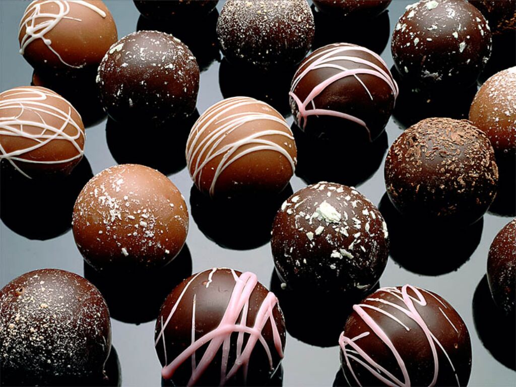 Conditionnement et emballage à façon de chocolats, bonbons et confiseries